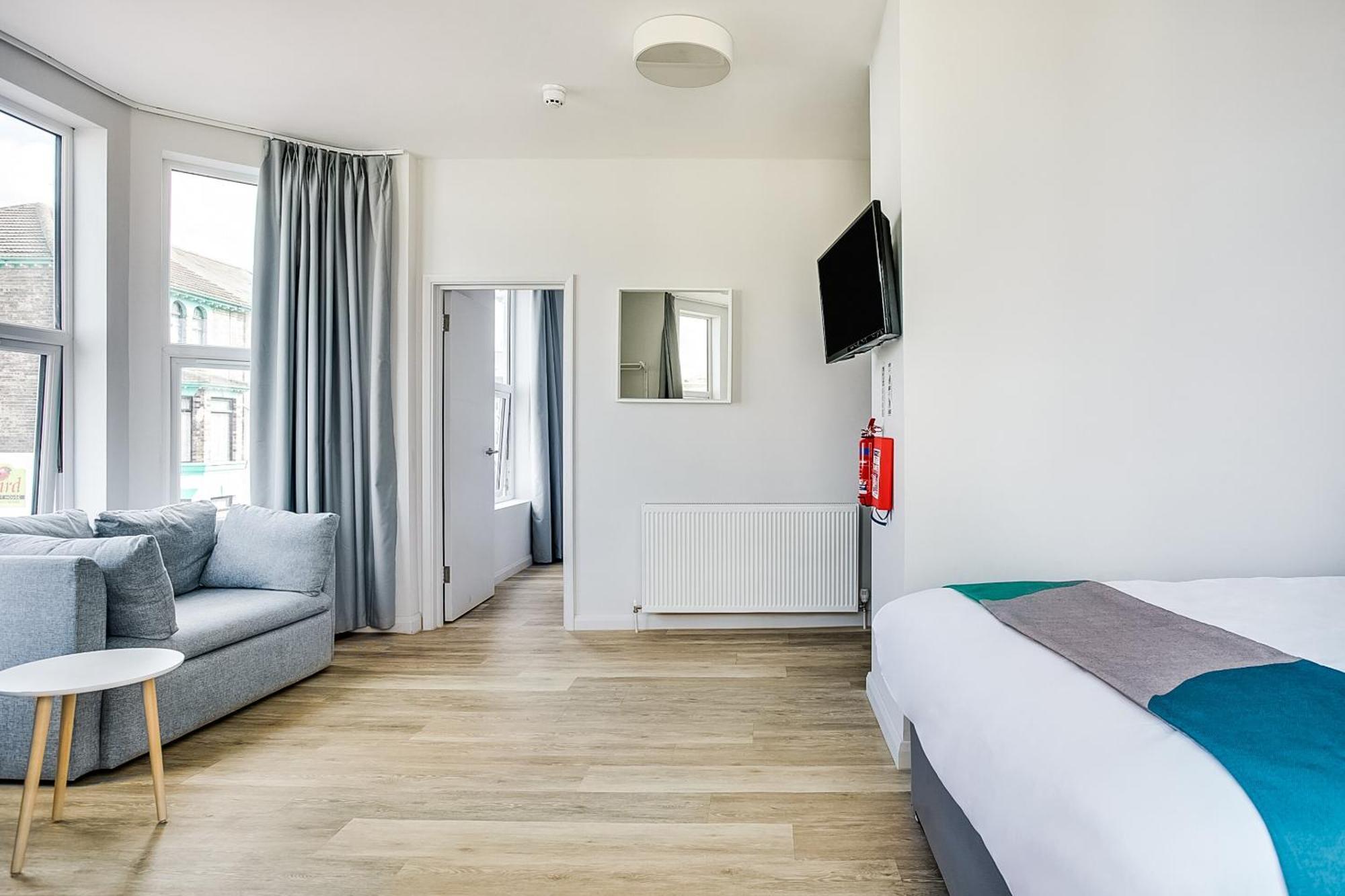 Oyo Studiotel Gy - Modern Hotel Apartments Горад Грэйт Ярмут Екстериор снимка