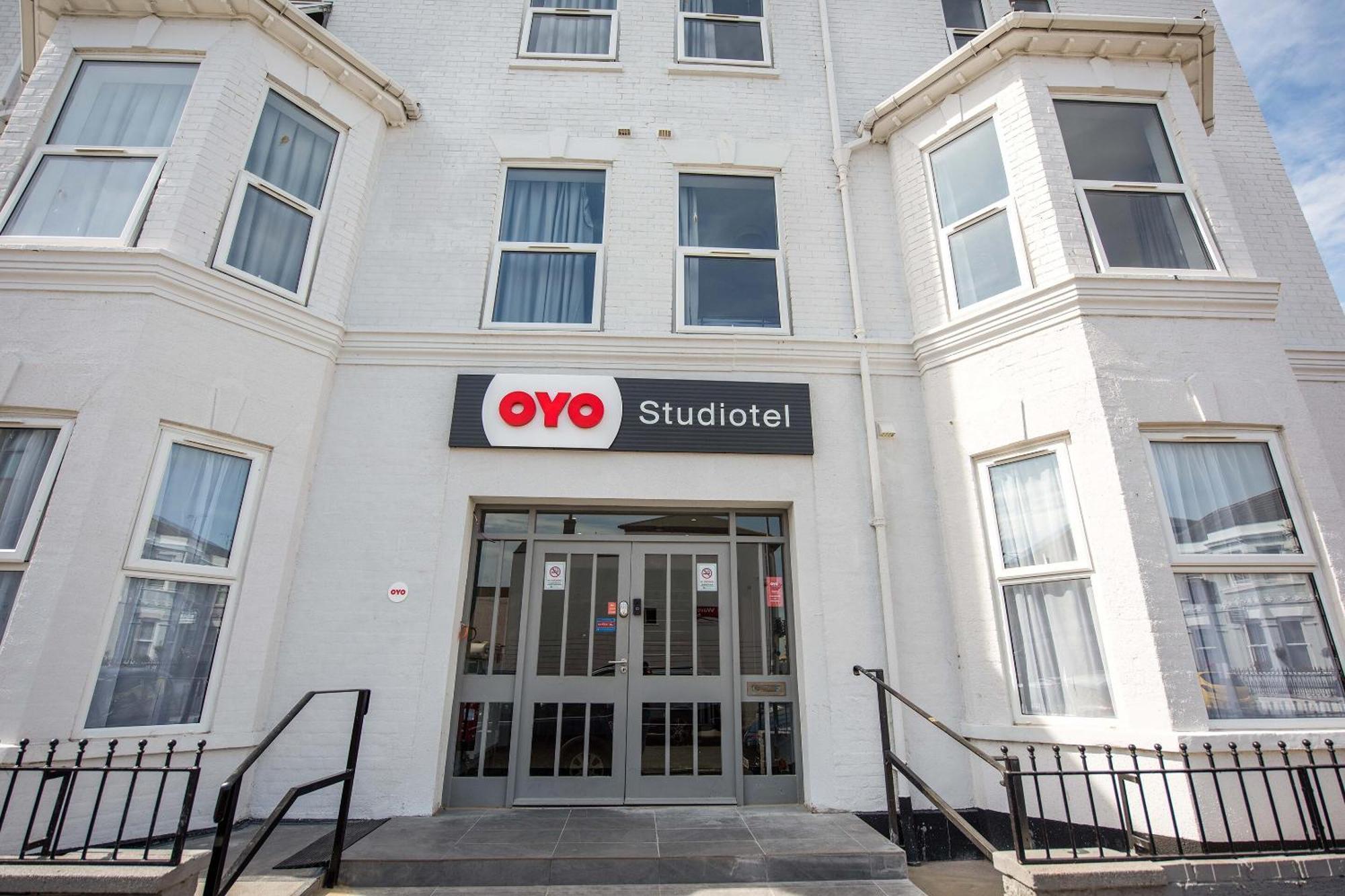 Oyo Studiotel Gy - Modern Hotel Apartments Горад Грэйт Ярмут Екстериор снимка