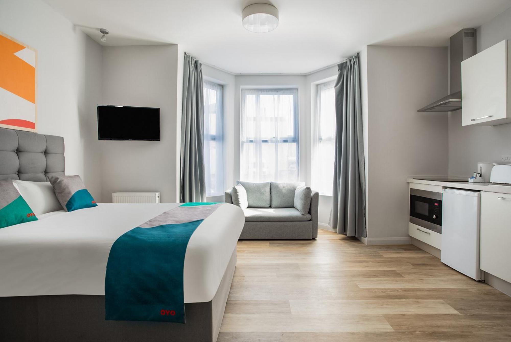 Oyo Studiotel Gy - Modern Hotel Apartments Горад Грэйт Ярмут Екстериор снимка